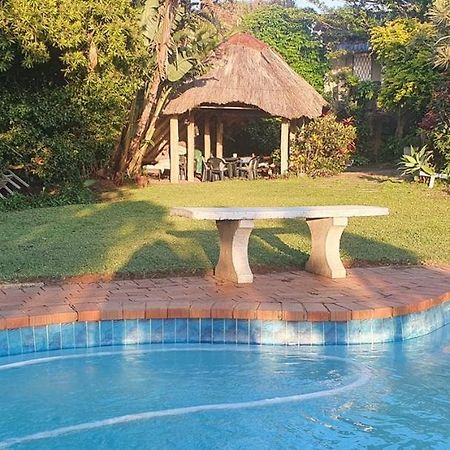 23 Ambleside Holiday Retreat By The Sea Port Shepstone Zewnętrze zdjęcie